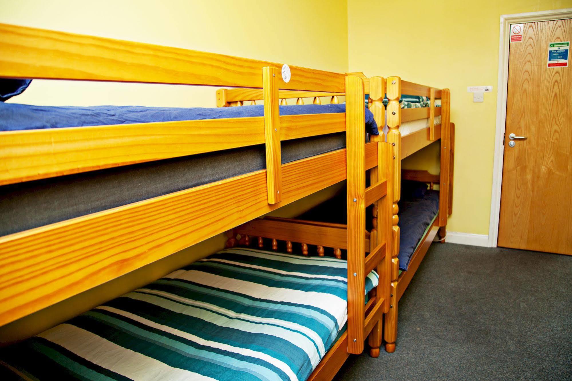 The Queens Hostel Bristol Ngoại thất bức ảnh